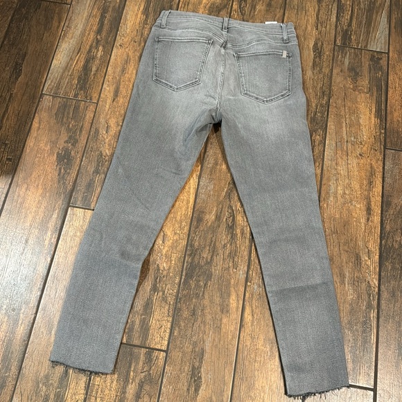 Joe’s - Picture 5 of 7